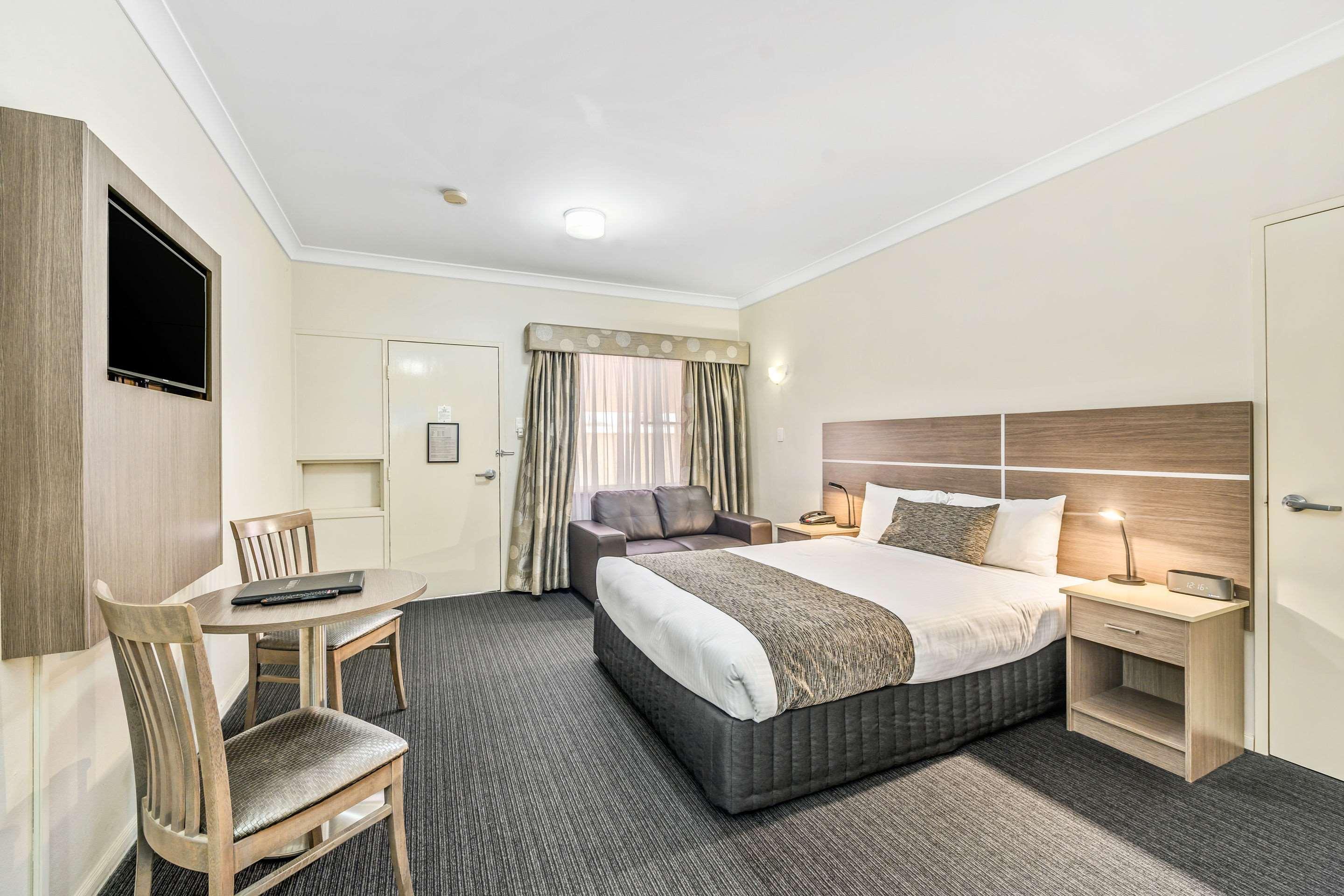 Quality Inn Ashby House Tamworth Extérieur photo