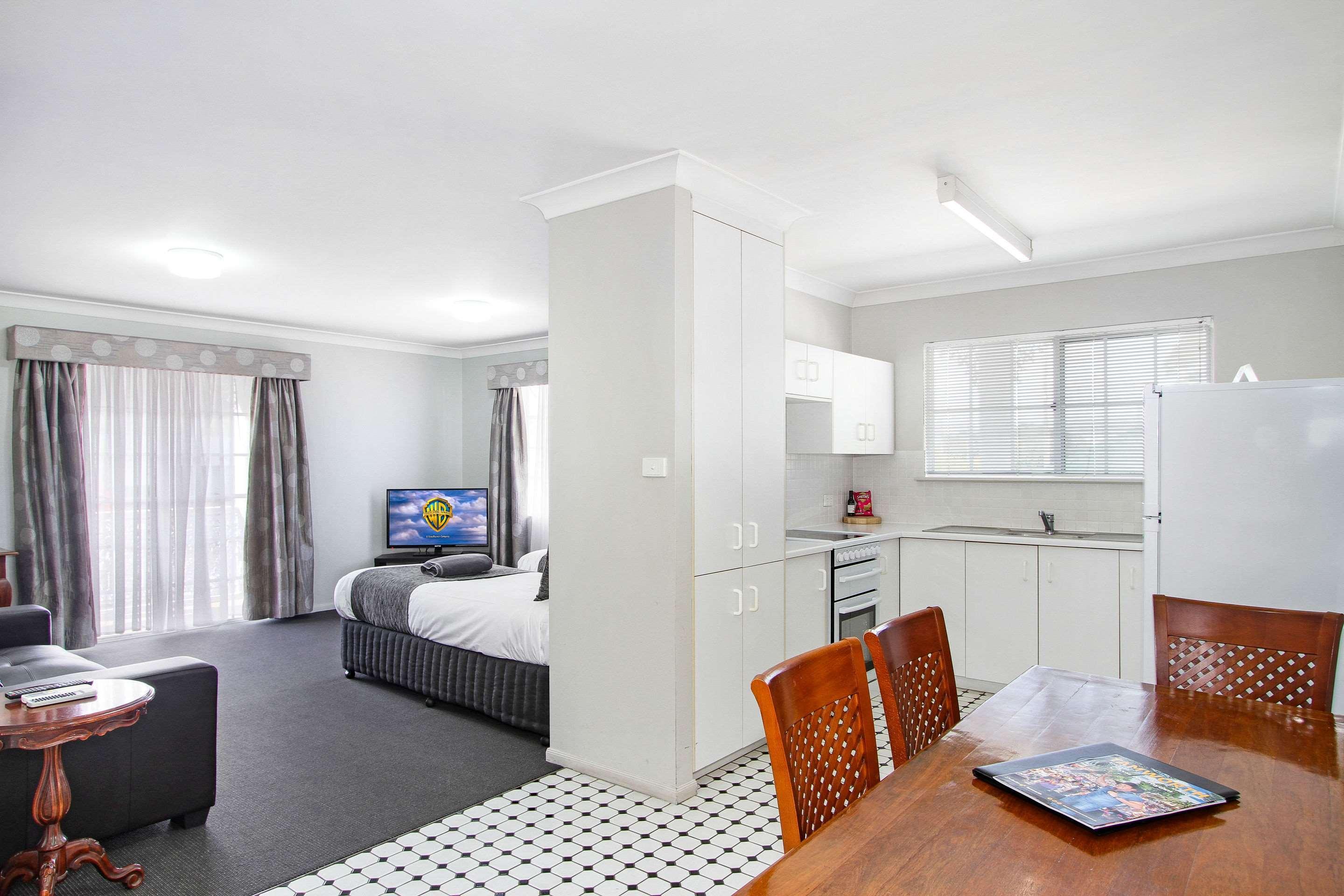 Quality Inn Ashby House Tamworth Extérieur photo