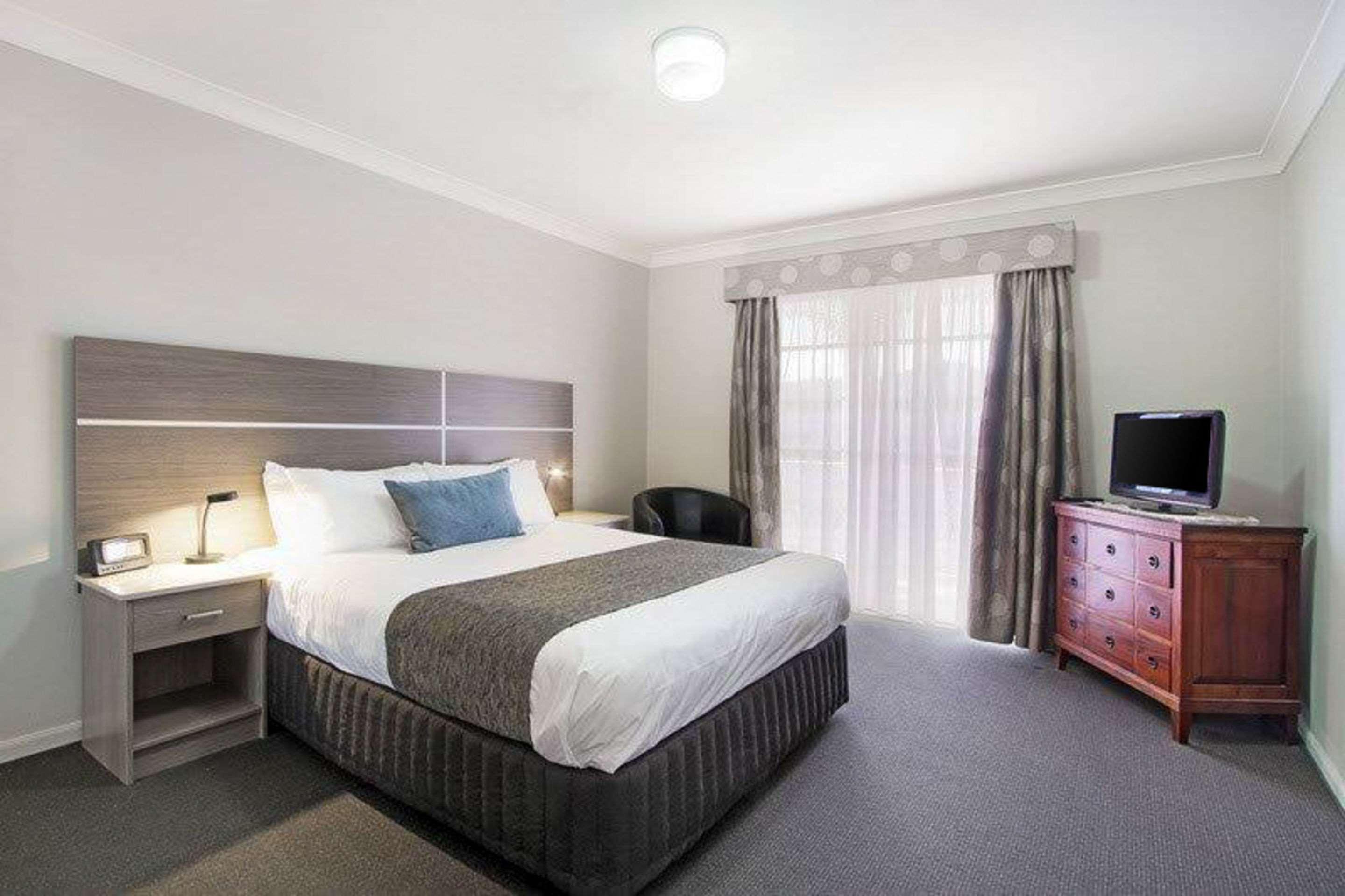 Quality Inn Ashby House Tamworth Extérieur photo